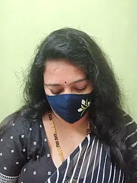 neelu-hoty online show from 05-07-26, 04:10
