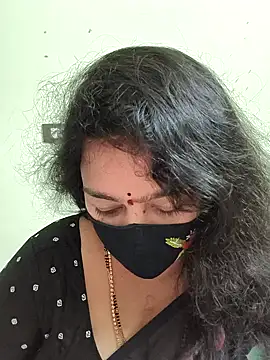 neelu-hoty online show from 11-06-25, 08:40