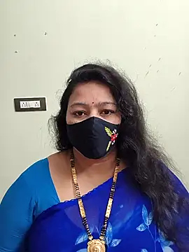 neelu-hoty online show from 03-03-26, 08:21