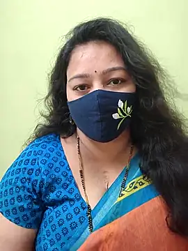 neelu-hoty online show from 05-04-26, 11:24