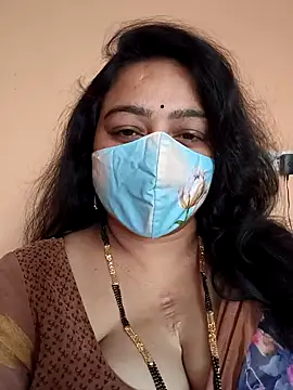 Snapshot of neelu-hoty chatting on 02-05-25, 09:15 neelu-hoty online show from 02-05-25, 09:15