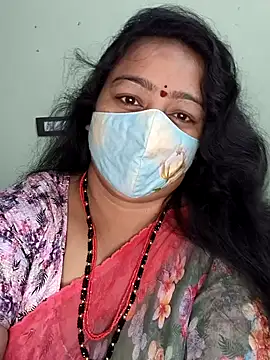 neelu-hoty online show from 10-25-25, 08:02