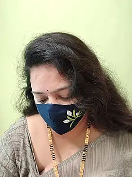 neelu-hoty online show from 05-11-26, 08:59
