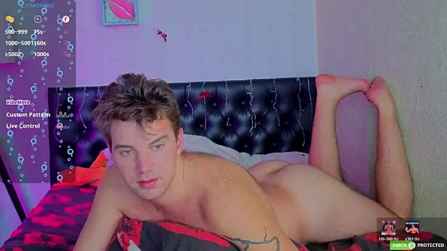 Snapshot of ArthurWhitee chatting on 02-15-26, 07:51 ArthurWhitee online show from 02-15-26, 07:51