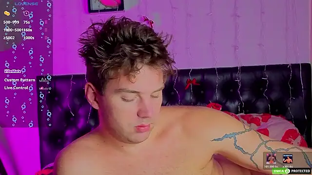 Snapshot of ArthurWhitee chatting on 02-15-26, 03:07 ArthurWhitee online show from 02-15-26, 03:07