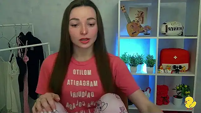  Barbie Kiss  online show from 03-06-26, 03:29