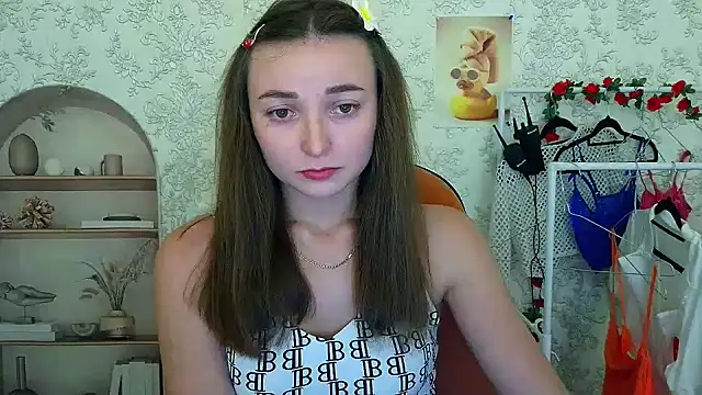  Barbie Kiss  online show from 10-21-25, 03:33