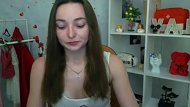  Barbie Kiss  online show from 02-15-26, 03:33