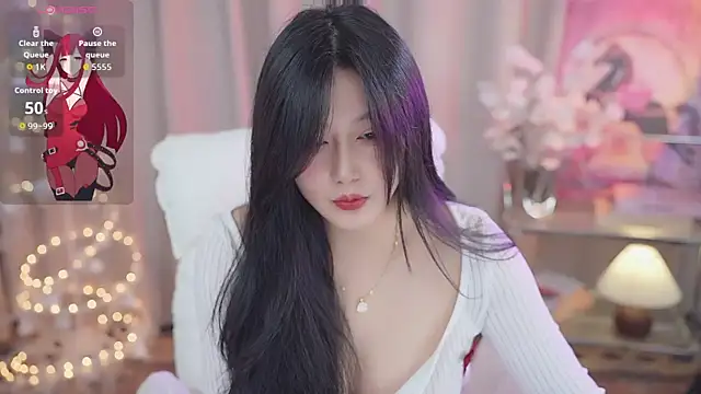 Snapshot of YINGTao-168 chatting on 10-14-25, 01:06 YINGTao-168 online show from 10-14-25, 01:06