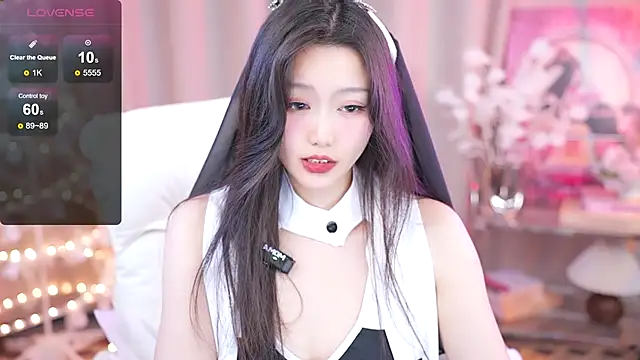 Snapshot of YINGTao-168 chatting on 02-16-25, 06:32 YINGTao-168 online show from 02-16-25, 06:32