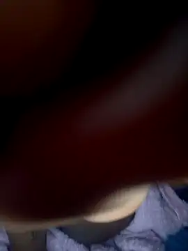 Snapshot of RebecApreta chatting on 12-21-25, 02:30 RebecApreta online show from 12-21-25, 02:30