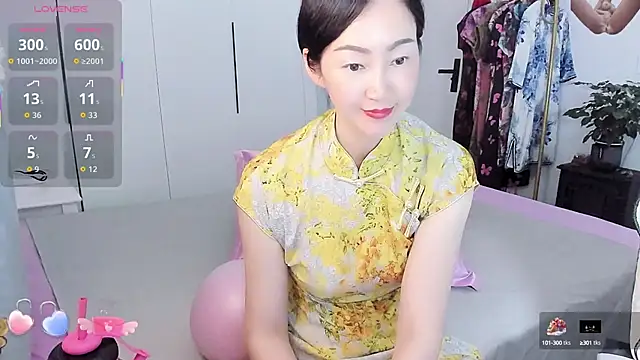 paopao-a online show from 10-13-25, 04:08