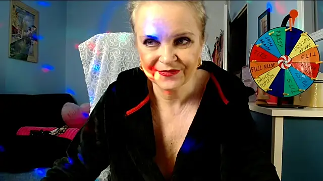 Snapshot of sexyjennyeu chatting on 01-31-25, 09:16 sexyjennyeu online show from 01-31-25, 09:16