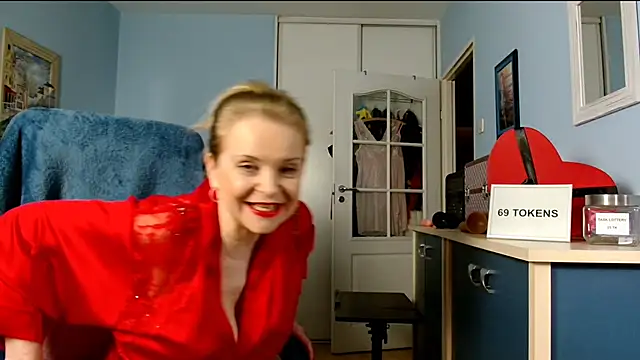 sexyjennyeu online show from 02-28-26, 09:25