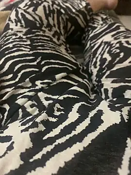 heena13 online show from 11-04-25, 01:04