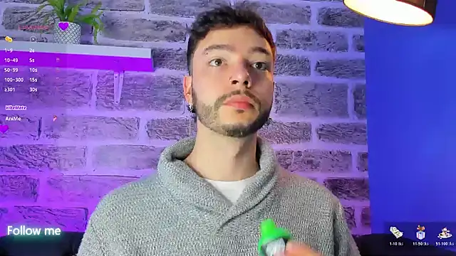 Snapshot of noah_ricci chatting on 03-30-26, 12:06 noah ricci online show from 03-30-26, 12:06
