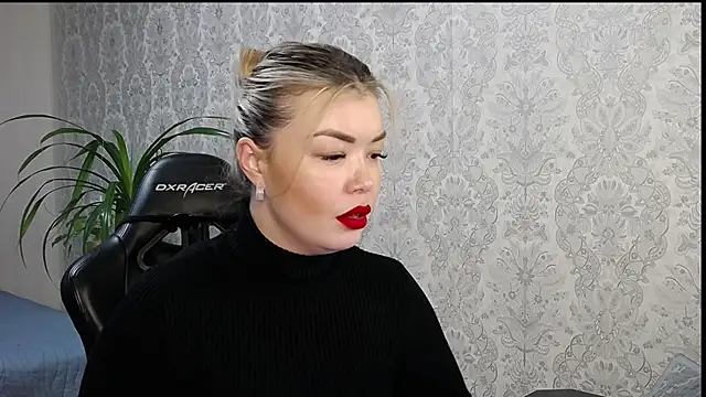 Snapshot of Miakiss_ss chatting on 12-15-24, 09:31 Miakiss ss online show from 12-15-24, 09:31