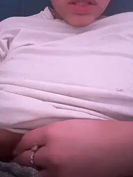 Snapshot of kelsmx chatting on 01-27-25, 02:20 kelsmx online show from 01-27-25, 02:20