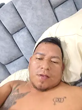 siatodo02 online show from 09-25-25, 03:34