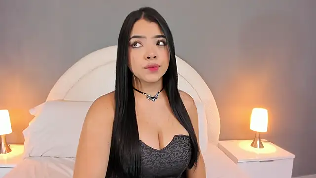 Snapshot of Eva_bigboobs chatting on 02-26-25, 11:43 Eva bigboobs online show from 02-26-25, 11:43