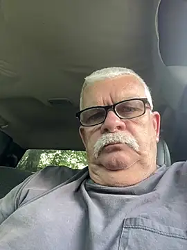 Snapshot of Silver1959 chatting on 07-12-26, 02:18 Silver1959 online show from 07-12-26, 02:18