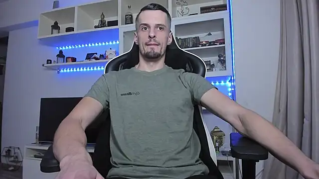 ToddClaytonn online show from 11-06-25, 01:42