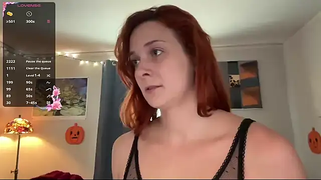 Aria Fields online show from 11-11-25, 06:03