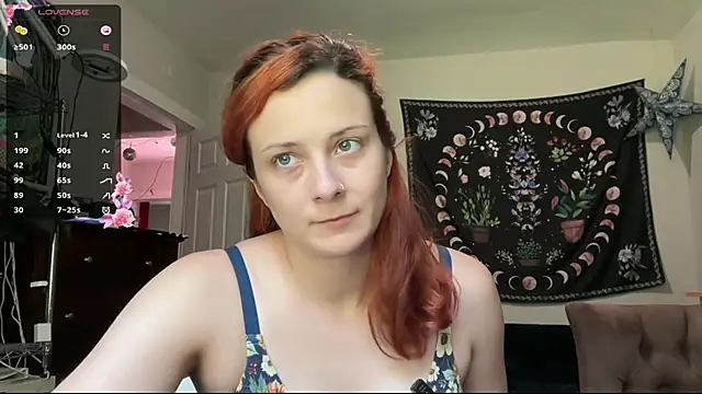 Snapshot of Aria_Fields chatting on 06-04-26, 04:44 Aria Fields online show from 06-04-26, 04:44