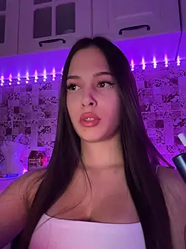 Snapshot of EricaWalls chatting on 02-06-25, 09:28 EricaWalls online show from 02-06-25, 09:28