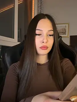 EricaWalls online show from 04-01-26, 08:17