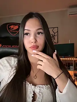 Snapshot of EricaWalls chatting on 09-16-25, 07:04 EricaWalls online show from 09-16-25, 07:04