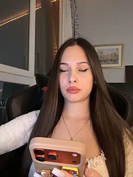 EricaWalls online show from 03-16-26, 07:16