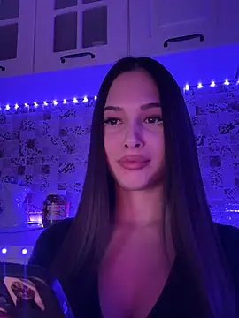 Snapshot of EricaWalls chatting on 02-05-25, 05:09 EricaWalls online show from 02-05-25, 05:09