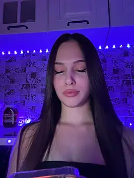 Snapshot of EricaWalls chatting on 01-28-25, 12:36 EricaWalls online show from 01-28-25, 12:36