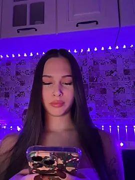 Snapshot of EricaWalls chatting on 02-01-25, 08:16 EricaWalls online show from 02-01-25, 08:16