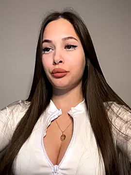 Snapshot of EricaWalls chatting on 10-19-25, 09:50 EricaWalls online show from 10-19-25, 09:50