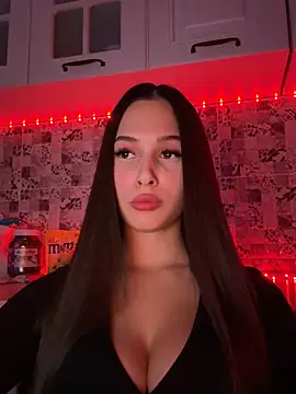 Snapshot of EricaWalls chatting on 02-19-25, 10:42 EricaWalls online show from 02-19-25, 10:42