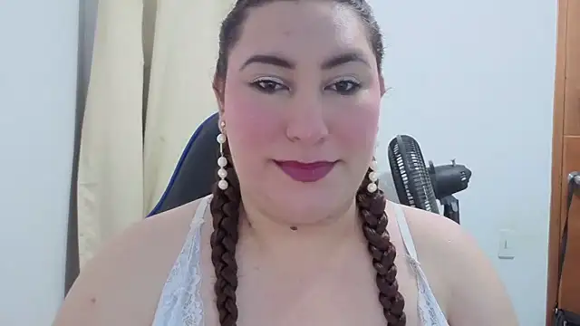 Snapshot of catalina_boobs chatting on 04-30-26, 12:28 catalina boobs online show from 04-30-26, 12:28