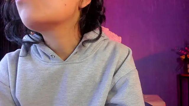 vanelope11 online show from 02-17-25, 09:54