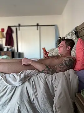 PeytonJohnn online show from 11-18-25, 05:05