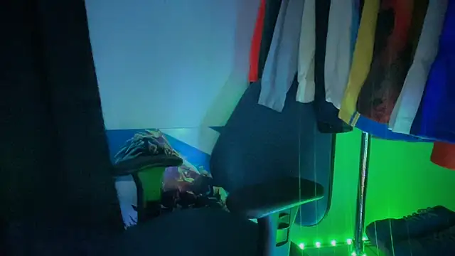 PeytonJohnn online show from 11-06-25, 01:42