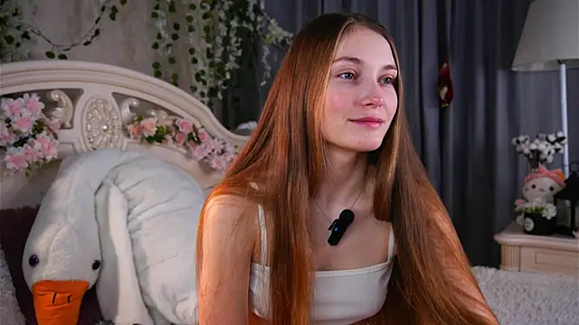 MonaEldon online show from 01-08-26, 02:17