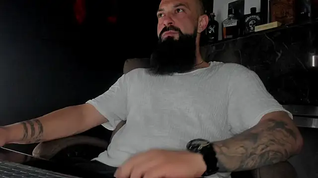 axxelrich  online show from 10-03-25, 02:48