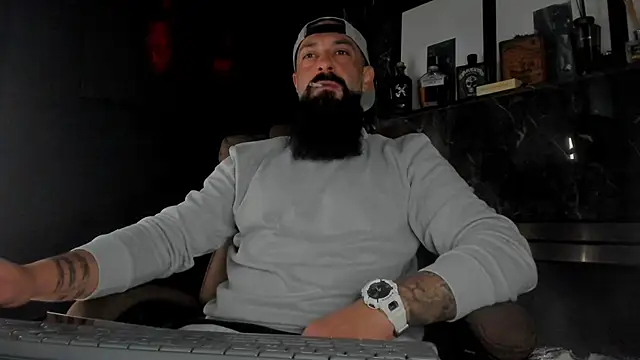 axxelrich  online show from 10-26-25, 05:30