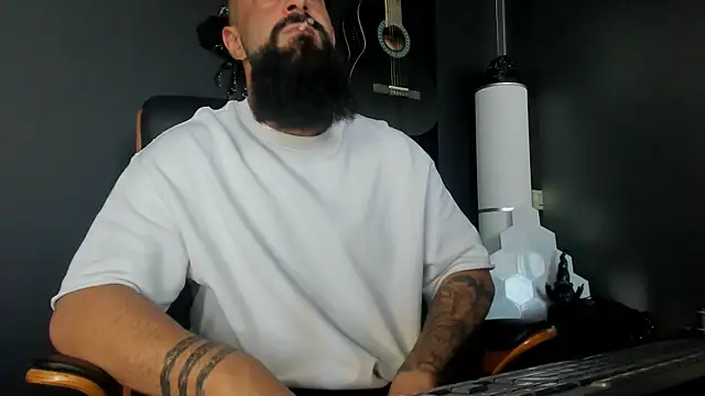 axxelrich  online show from 09-09-25, 06:23