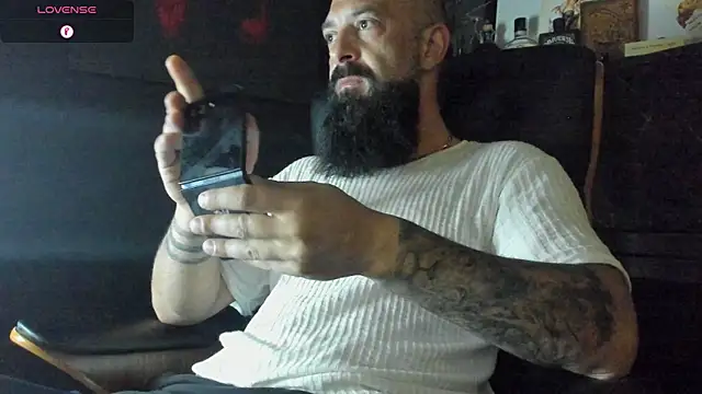 axxelrich  online show from 09-25-25, 03:01