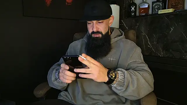 axxelrich  online show from 11-19-25, 05:29