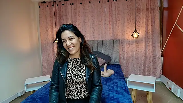 VioletaScott  online show from 10-20-25, 02:39