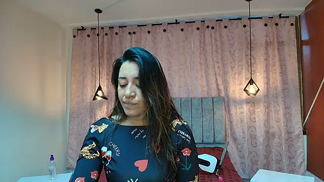 VioletaScott  online show from 12-03-25, 01:32