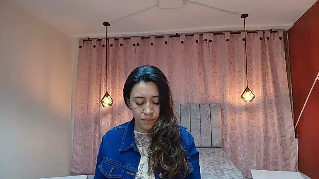 VioletaScott  online show from 11-13-25, 01:15